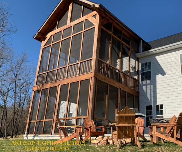 Screened in room and deck